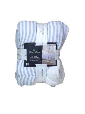Brooks Brothers Queen Gauze Blanket Cozy Plush on Reverse Side 90"x90"